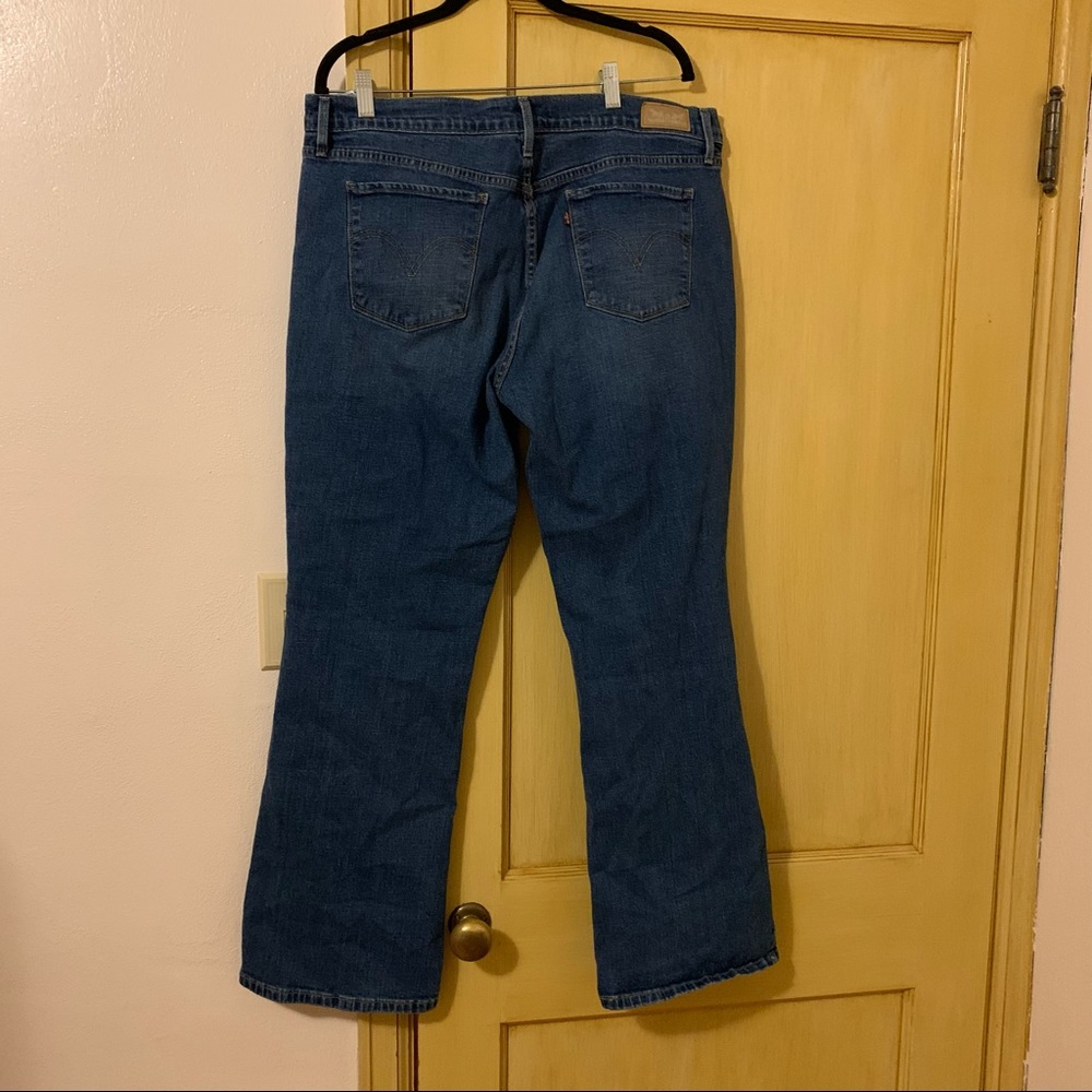 Levi’s boot cut medium wash jeans size 16 - Picture 2 of 3